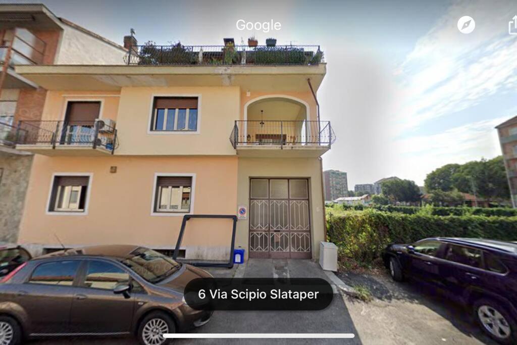 Una Pratica Mansardina Torino Kültér fotó
