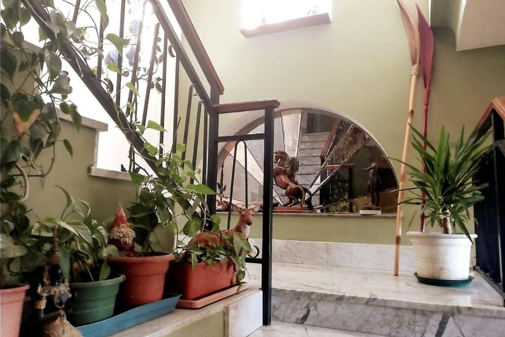 Una Pratica Mansardina Torino Kültér fotó